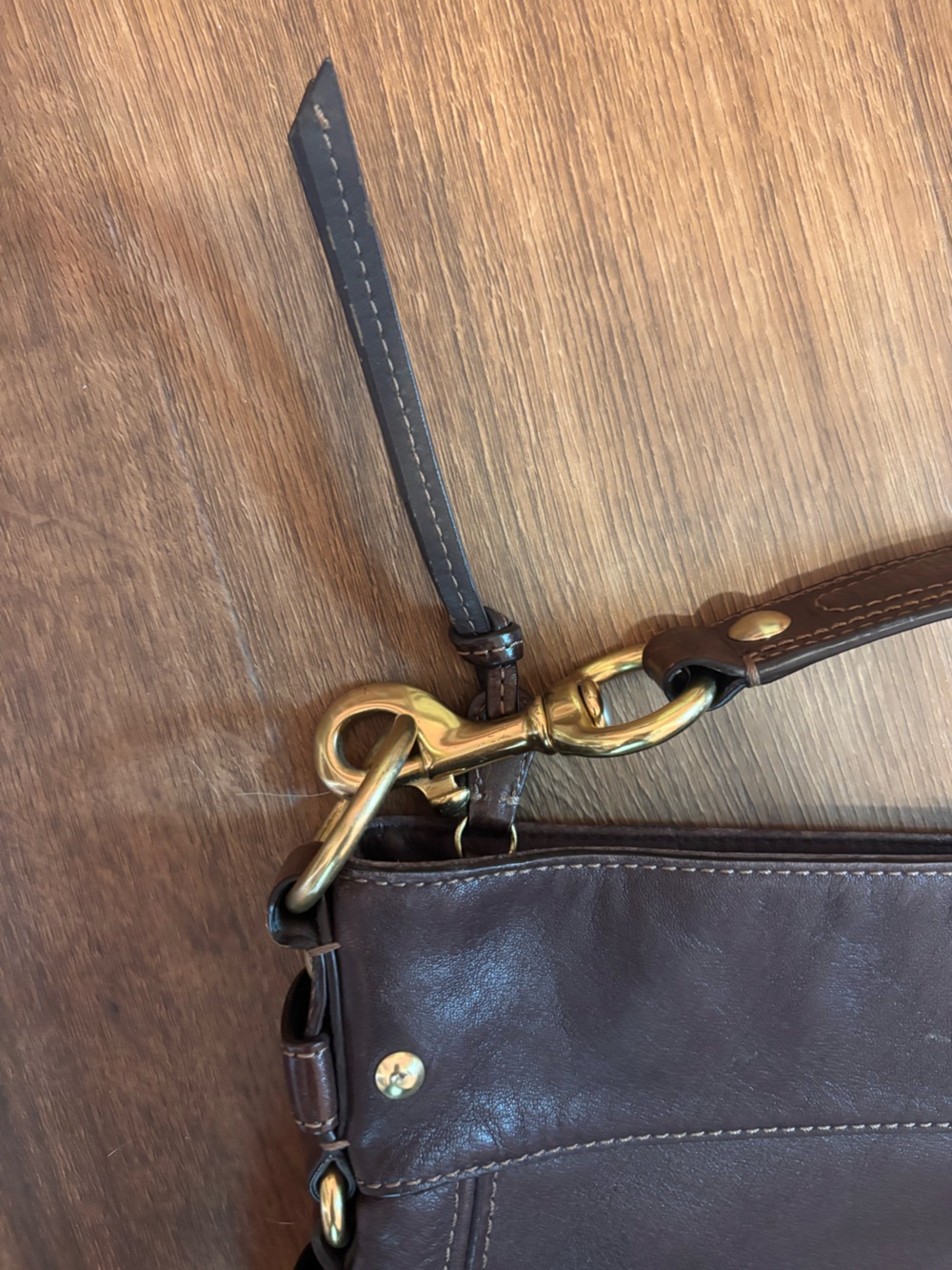 Coach Zoe Leather Hobo Bag Brown - Picture 8 of 11